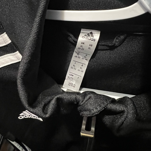 New adidas’s track jacket - Picture 2 of 2